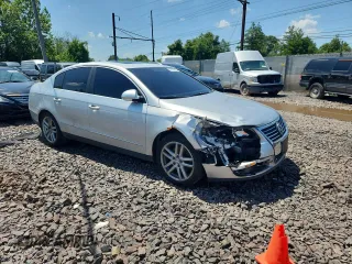 2008 Volkswagen Passat 2.0T with VIN WVWEK73C18P059608, listed as a Copart auction lot 61749825 with 147,963 mi miles and Salvage title. Bid and sale history available at DreamBid. Image 4.