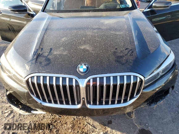 2020 BMW 7 Series 740i xDrive with VIN WBA7T4C04LCD18344, listed as a Copart auction lot 82823384 with Not provided miles and Salvage title. Bid and sale history available at DreamBid. Image 12.