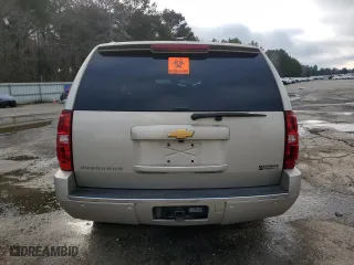 2014 Chevrolet Suburban LTZ with VIN 1GNSCKE08ER129201, listed as a Copart auction lot 86920874 with 149,468 mi miles and Salvage Title. Bid and sale history available at carsss.com. Image 6.