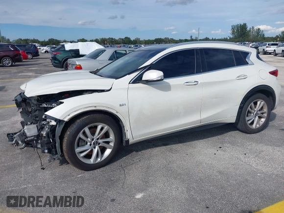 2018 Infiniti QX30 Pure with VIN SJKCH5CPXJA041661, listed as a IAAI auction lot 40614515 with 109,490 mi miles and . Bid and sale history available at DreamBid. Image 18.