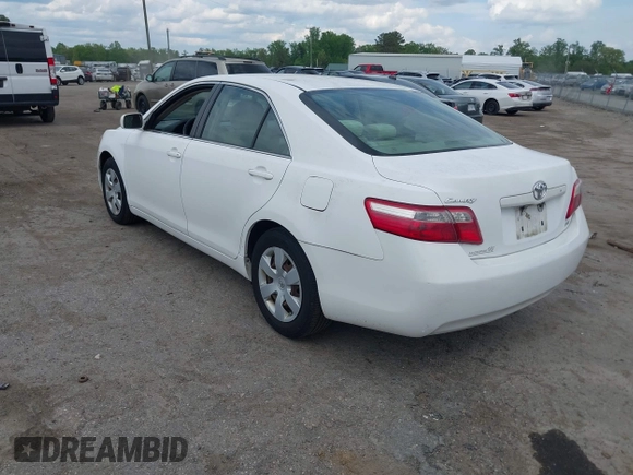 2007 Toyota Camry CE with VIN 4T1BE46K77U639534, listed as a IAAI auction lot 42094440 with 172,318 mi miles and . Bid and sale history available at DreamBid. Image 3.