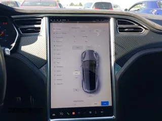 2017 Tesla Model S 100D with VIN 5YJSA1E49HF189008, listed as a IAAI auction lot 42051518 with 49,145 mi miles and . Bid and sale history available at DreamBid. Image 19.