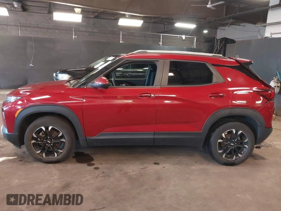 2021 Chevrolet TrailBlazer LT with VIN KL79MPSL0MB003791, listed as a IAAI auction lot 41742069 with 60,472 mi miles. Bid and sale history available at carsss.com. Image 14.