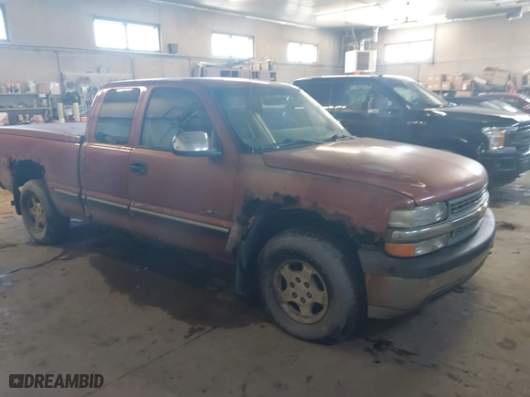 2001 Chevrolet Silverado 1500 LT with VIN 2GCEK19T411274200, listed as a IAAI auction lot 41505190 with 112,751 mi miles. Bid and sale history available at carsss.com. Image 1.