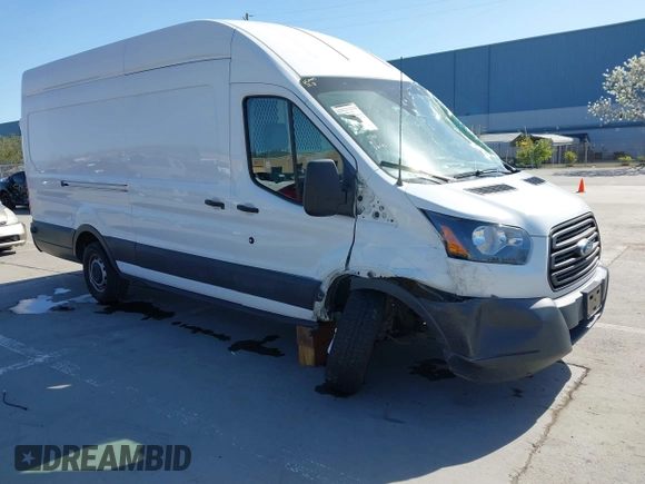 2018 Ford Transit with VIN 1FTYR3XM0JKB05503, listed as a IAAI auction lot 41979147 with 182,903 mi miles. Bid and sale history available at carsss.com. Image 1.