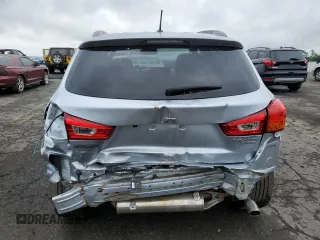 2016 Mitsubishi Outlander SEL z VIN JA4AP4AW8GZ051692, wystawiony jako Copart lot #61483965 z przebiegiem 62 556 mil mil oraz Szkoda całkowita • Salvage title. Historia ofert i sprzedaży dostępna na DreamBid. Obrazek 6.