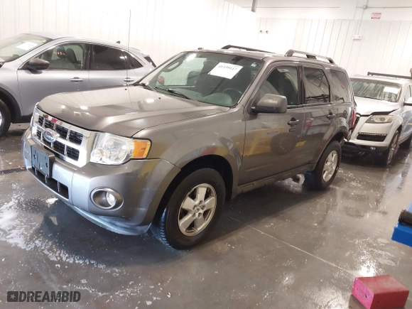 2010 Ford Escape XLT with VIN 1FMCU0D75AKA12803, listed as a IAAI auction lot 41339117 with 175,580 mi miles. Bid and sale history available at carsss.com. Image 18.