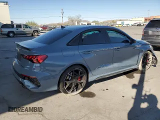 2024 Audi RS 3 z VIN WUAG4DGY5RA910632, wystawiony jako Copart lot #73668904 z przebiegiem 2487 mil mil oraz Szkody całkowita. Historia ofert i sprzedaży dostępna na DreamBid. Obrazek 3.