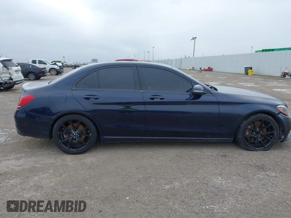 2019 Mercedes-Benz C 300 z VIN 55SWF8DB3KU296007, wystawiony jako IAAI lot #41563261 z przebiegiem 155 185 mil mil oraz . Historia ofert i sprzedaży dostępna na DreamBid. Obrazek 13.