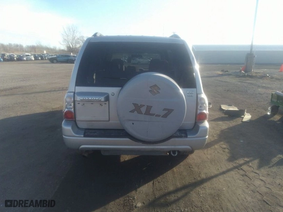 2004 Suzuki XL-7 LX with VIN JS3TX92V744106967, listed as a IAAI auction lot 41119580 with 158,741 mi miles. Bid and sale history available at carsss.com. Image 17.