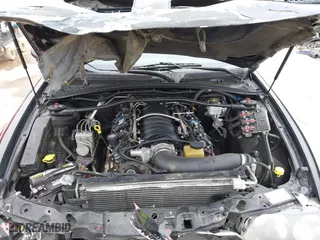 2006 Pontiac GTO with VIN 6G2VX12U46L827831, listed as a IAAI auction lot 41319936 with 102,173 mi miles. Bid and sale history available at carsss.com. Image 10.