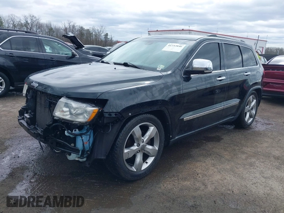2013 Jeep Grand Cherokee Overland with VIN 1C4RJFCG8DC614542, listed as a IAAI auction lot 41733846 with 44,131 mi miles. Bid and sale history available at carsss.com. Image 17.