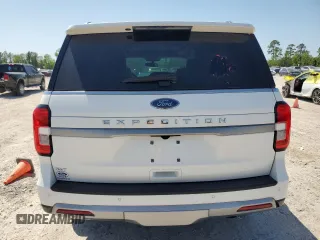 2024 Ford Expedition XLT with VIN 1FMJU1J84REA06771, listed as a Copart auction lot 52702185 with 20,995 mi miles and Salvage title. Bid and sale history available at DreamBid. Image 6.