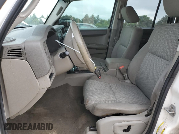 2008 Jeep Commander Sport с VIN 1J8HH48K58C141013, выставлен на аукционе Copart как лот 56735515 с пробегом 160 095 миль миль и Списание • Salvage title. История ставок и продаж доступна на DreamBid. Изображение 7.