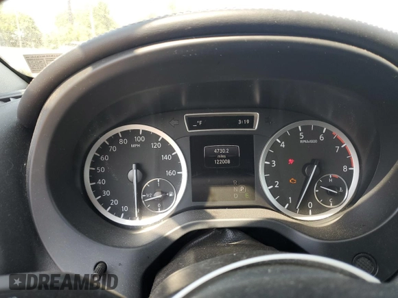 2018 Infiniti QX30 Premium with VIN SJKCH5CR1JA059399, listed as a Copart auction lot 59188895 with 122,008 mi miles and Salvage title. Bid and sale history available at DreamBid. Image 9.