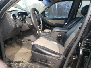 2007 Ford Explorer Sport Trac Limited z VIN 1FMEU33887UA03594, wystawiony jako Copart lot #42690825 z przebiegiem 198 578 mil mil oraz Szkoda całkowita • Salvage title. Historia ofert i sprzedaży dostępna na DreamBid. Obrazek 7.