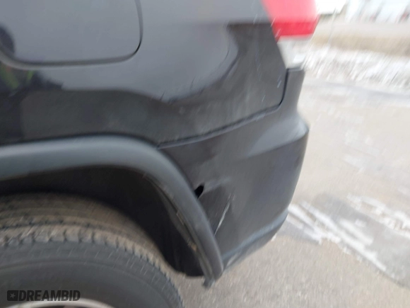 2018 Jeep Grand Cherokee Limited with VIN 1C4RJFBG8JC361638, listed as a IAAI auction lot 41431613 with 124,263 mi miles. Bid and sale history available at carsss.com. Image 19.