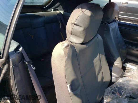 2001 Toyota Solara SE z VIN 2T1FF28P61C526694, wystawiony jako Copart lot #76948134 z przebiegiem Nie podano mil oraz Szkoda całkowita • Salvage title. Historia ofert i sprzedaży dostępna na DreamBid. Obrazek 10.