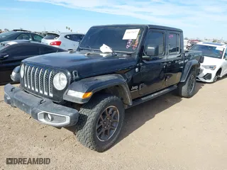 2023 Jeep Gladiator Overland with VIN 1C6HJTFG2PL564318, listed as a IAAI auction lot 41637657 with 30,368 mi miles. Bid and sale history available at carsss.com. Image 17.