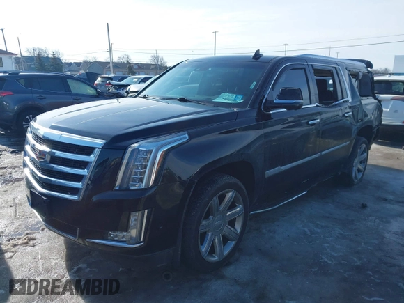 2018 Cadillac Escalade ESV Premium Luxury z VIN 1GYS4JKJ4JR396272, wystawiony jako IAAI lot #41662967 z przebiegiem 67 865 mil mil oraz . Historia ofert i sprzedaży dostępna na DreamBid. Obrazek 17.