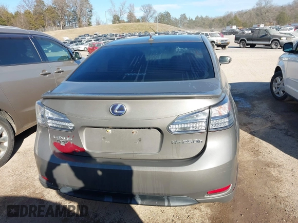 2010 Lexus HS 250h with VIN JTHBB1BA8A2002792, listed as a IAAI auction lot 41677476 with 234,587 mi miles and . Bid and sale history available at DreamBid. Image 16.