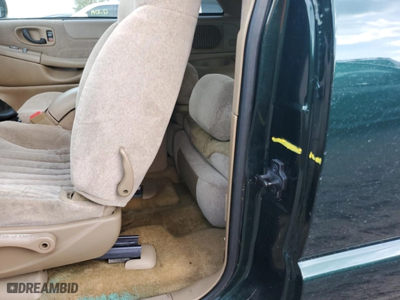 2002 Chevrolet Blazer LS with VIN 1GNCT18W52K187799, listed as a Copart auction lot 73642634 with 0 mi miles and Salvage Title. Bid and sale history available at carsss.com. Image 13.