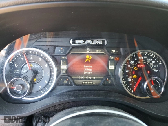 2019 Ram 1500 Laramie z VIN 1C6SRFJTXKN823283, wystawiony jako Copart lot #49893415 z przebiegiem 169 270 mil mil oraz Szkoda całkowita • Salvage title. Historia ofert i sprzedaży dostępna na DreamBid. Obrazek 9.