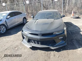 2018 Chevrolet Camaro 2SS z VIN 1G1FG1R77J0170121, wystawiony jako IAAI lot #41757301 z przebiegiem 39 795 mil mil oraz . Historia ofert i sprzedaży dostępna na DreamBid. Obrazek 13.