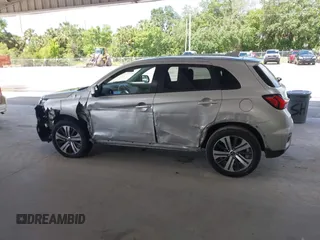 2020 Mitsubishi Outlander ES z VIN JA4AP3AU5LU017645, wystawiony jako IAAI lot #42259034 z przebiegiem 103 329 mil mil oraz . Historia ofert i sprzedaży dostępna na DreamBid. Obrazek 13.