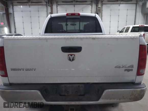 2005 Dodge 2500 SLT with VIN 3D7KS28C05G754988, listed as a IAAI auction lot 41834266 with 163,614 mi miles. Bid and sale history available at carsss.com. Image 17.