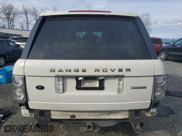 2008 Land Rover Range Rover SC z VIN SALMF13498A292945, wystawiony jako Copart lot #49435605 z przebiegiem 144 043 mil mil oraz Szkoda całkowita • Salvage title. Historia ofert i sprzedaży dostępna na DreamBid. Obrazek 6.