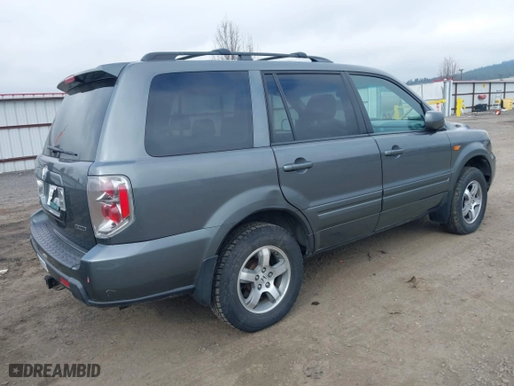 2008 Honda Pilot EX-L with VIN 5FNYF18748B029474, listed as a IAAI auction lot 41711002 with 185,035 mi miles. Bid and sale history available at carsss.com. Image 4.