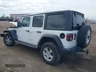 2020 Jeep Wrangler Unlimited Sport S z VIN 1C4HJXDG6LW241594, wystawiony jako IAAI lot #42045756 z przebiegiem 98 642 mil mil oraz . Historia ofert i sprzedaży dostępna na DreamBid. Obrazek 3.