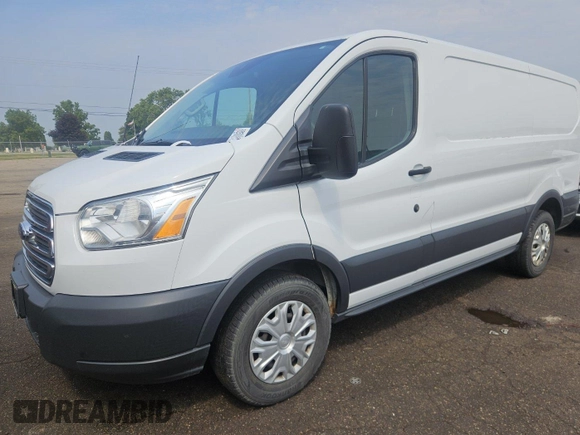 2017 Ford Transit z VIN 1FTYE1ZM7HKA10220, wystawiony jako IAAI lot #42905382 z przebiegiem 143 262 mil mil oraz . Historia ofert i sprzedaży dostępna na DreamBid. Obrazek 9.