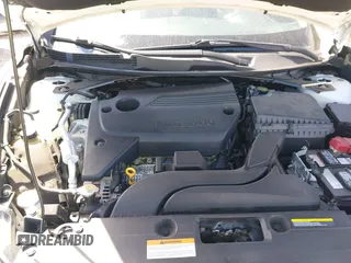 2018 Nissan Altima 2.5 SR with VIN 1N4AL3AP8JC188779, listed as a IAAI auction lot 41735197 with 41,229 mi miles. Bid and sale history available at carsss.com. Image 10.