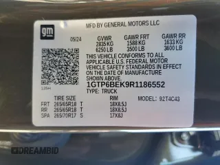 2024 GMC Canyon 4WD Elevation with VIN 1GTP6BEK9R1186552, listed as a Copart auction lot 43445955 with 15,883 mi miles and Salvage Title. Bid and sale history available at carsss.com. Image 12.