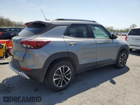 2024 Chevrolet TrailBlazer LT with VIN KL79MPSL0RB034188, listed as a Copart auction lot 53601795 with 30,469 mi miles and Salvage Title. Bid and sale history available at DreamBid. Image 3.