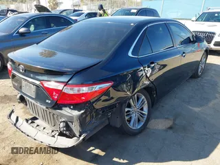 2015 Toyota Camry XLE z VIN 4T1BF1FK6FU942010, wystawiony jako IAAI lot #41637195 z przebiegiem 87 807 mil mil oraz . Historia ofert i sprzedaży dostępna na DreamBid. Obrazek 4.