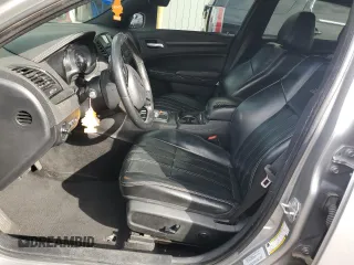 2016 Chrysler 300 S with VIN 2C3CCABG0GH238428, listed as a Copart auction lot 57153804 with 206,609 mi miles and Salvage Title. Bid and sale history available at DreamBid. Image 7.