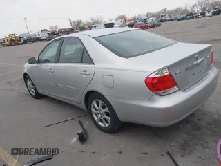 2005 Toyota Camry LE with VIN 4T1BF30K15U609930, listed as a IAAI auction lot 41321401 with 287,792 mi miles and . Bid and sale history available at DreamBid. Image 3.