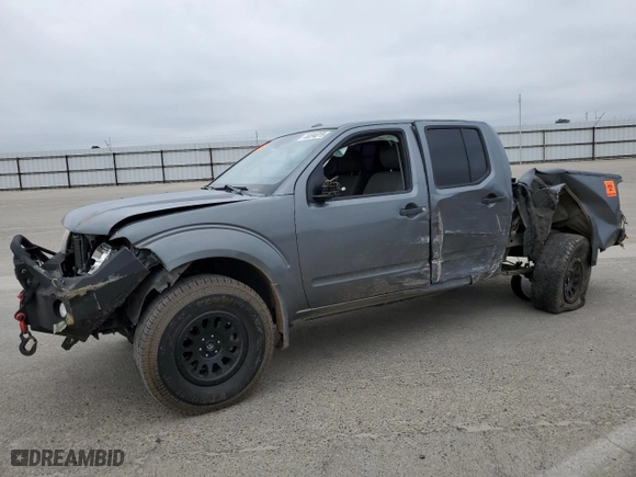 2016 Nissan Frontier SV with VIN 1N6AD0EV5GN704783, listed as a Copart auction lot 46094015 with 167,933 mi miles and Salvage Title. Bid and sale history available at carsss.com. Image 1.