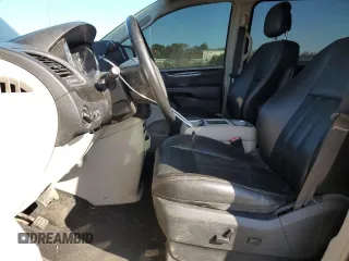 2014 Chrysler Town & Country Touring with VIN 2C4RC1BG5ER208161, listed as a Copart auction lot 43680645 with 160,926 mi miles and Salvage Title. Bid and sale history available at carsss.com. Image 7.