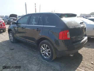 2014 Ford Edge Limited with VIN 2FMDK4KC8EBA11694, listed as a IAAI auction lot 40182695 with 121,805 mi miles. Bid and sale history available at carsss.com. Image 3.