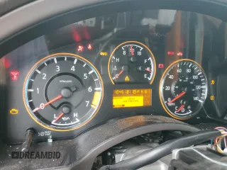 2015 Nissan Armada Platinum z VIN 5N1BA0NE6FN623527, wystawiony jako Copart lot #43061735 z przebiegiem 104 518 mil mil oraz Szkoda całkowita • Salvage title. Historia ofert i sprzedaży dostępna na DreamBid. Obrazek 9.