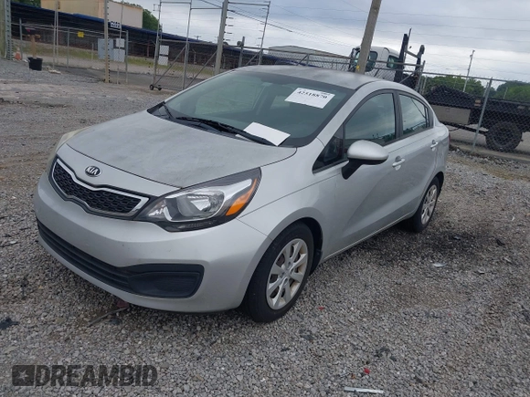 2013 Kia Rio EX z VIN KNADN4A32D6310234, wystawiony jako IAAI lot #42518870 z przebiegiem 125 605 mil mil oraz . Historia ofert i sprzedaży dostępna na DreamBid. Obrazek 2.