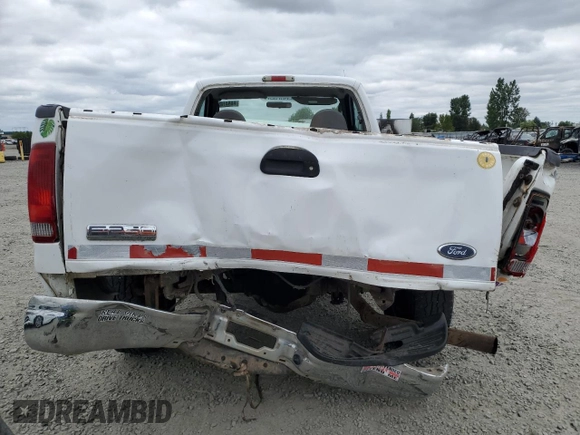 2005 Ford F-250 XL with VIN 1FTNF20595EB89821, listed as a Copart auction lot 60841825 with 133,523 mi miles and Salvage title. Bid and sale history available at DreamBid. Image 6.