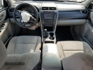 2015 Toyota Camry XLE z VIN 4T4BF1FKXFR482632, wystawiony jako Copart lot #53574545 z przebiegiem 123 253 mil mil oraz Szkoda całkowita • Salvage title. Historia ofert i sprzedaży dostępna na DreamBid. Obrazek 8.