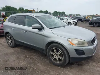 2013 Volvo XC60 T6 with VIN YV4902DZ4D2425921, listed as a IAAI auction lot 42460039 with 169,807 mi miles and . Bid and sale history available at DreamBid. Image 1.