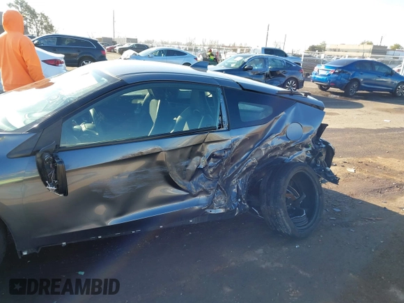 2015 Honda CR-Z EX with VIN JHMZF1C62FS002209, listed as a IAAI auction lot 41291326 with 73,301 mi miles and . Bid and sale history available at DreamBid. Image 6.