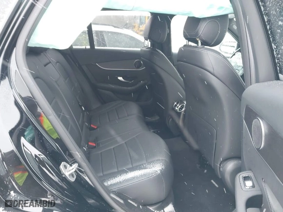 2022 Mercedes-Benz GLC with VIN W1N0G8EB4NV360623, listed as a IAAI auction lot 41286269 with 2,813 mi miles. Bid and sale history available at carsss.com. Image 8.
